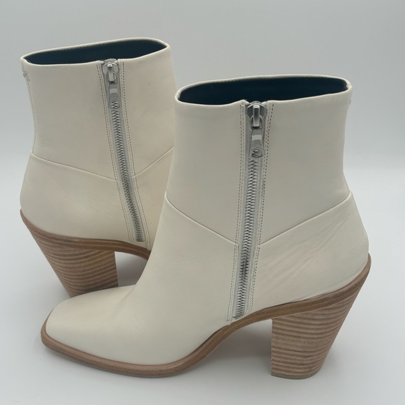 rag & bone
Axel Square-Toe Leather Ankle Boots - Picture 10 of 15